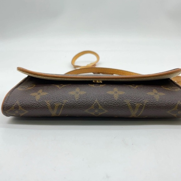 Louis Vuitton Twin Pochette PM - Picture 5 of 16